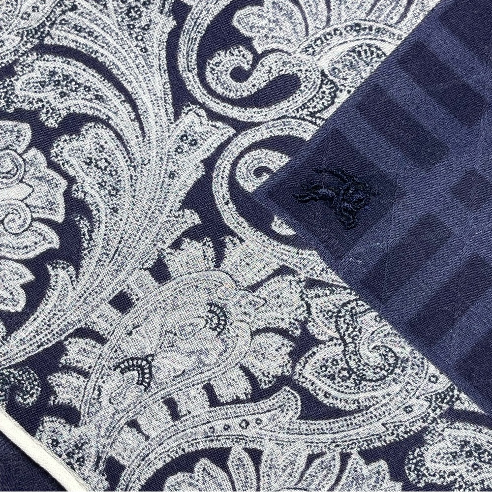 Burberry Vintage Handkerchief - Picture 4 of 7